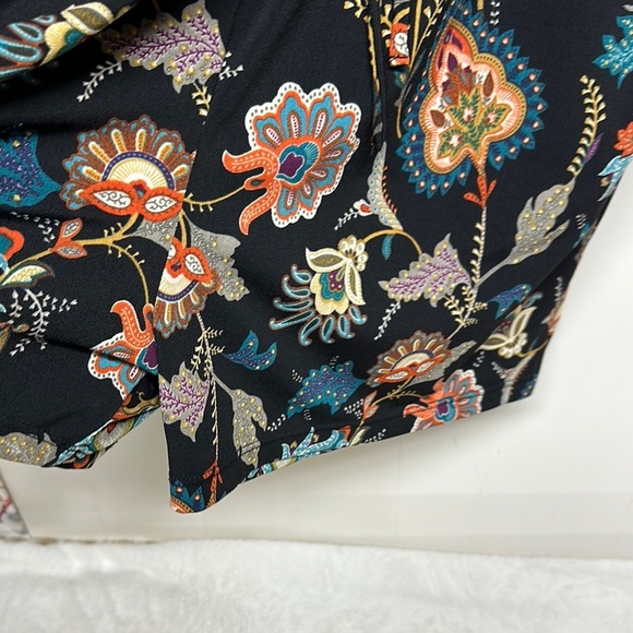 Kaileigh Orange and Blue Sheath Romper with Dolman Sleeves - Picture 6 of 12